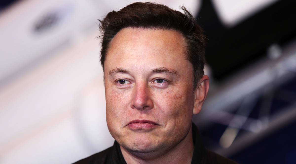 Shitpost] John looks a lot like Elon Musk : r/arrow